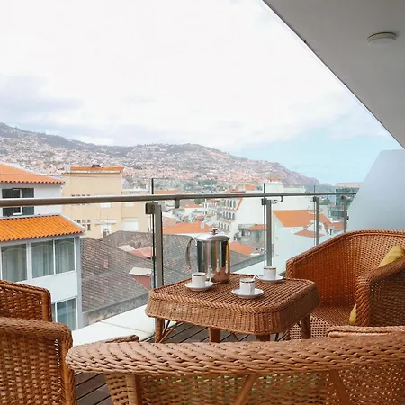 Apartment Heart Of 4 Bd - Casa D Alma Funchal (Madeira)